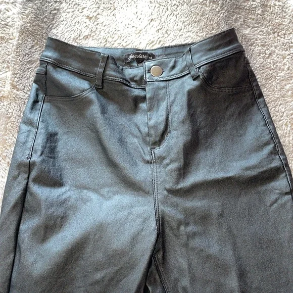 Faux Leather Black Skinny Pants ♠️ - Picture 3 of 4